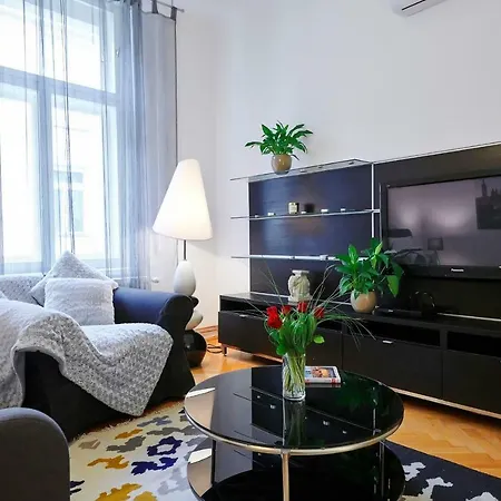 Old Town Apartment Prague