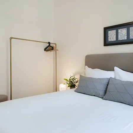 Kent Ridge Loft Apartment *