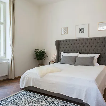 Apartment Kent Ridge Loft Prague