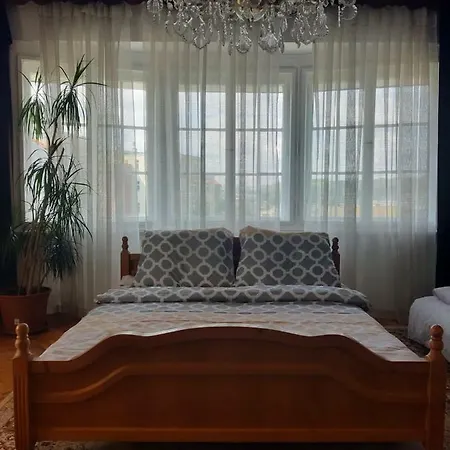 Homestay In Prague-big+comfy Prague