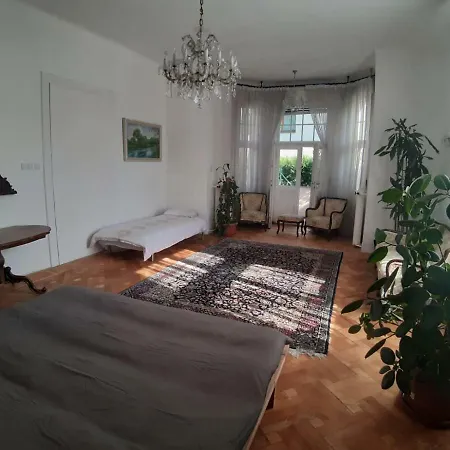 Homestay In Prague-big+comfy Prague