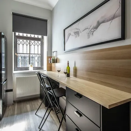 Stylish Close To Eden Garden Apartamento