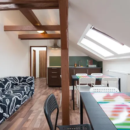 Hostel Easy Housing