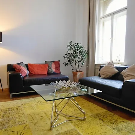 Pawlansky Apartment Prague