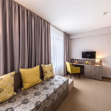 Hotel Grand International - Czech Leading 4*