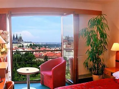 Troja Hotell 4*