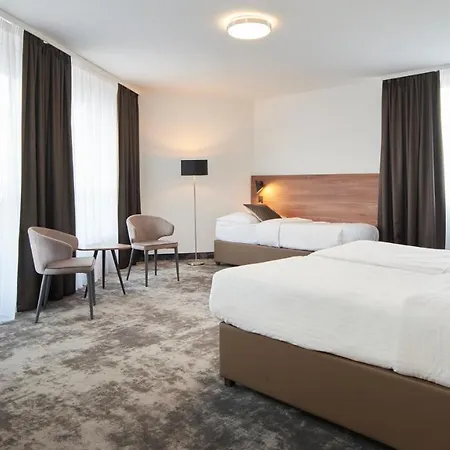 Orea Pyramida Szálloda 4*