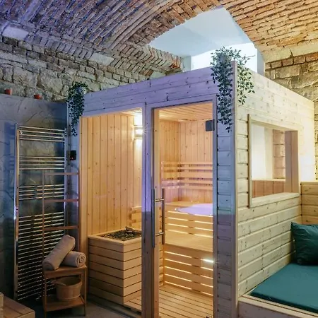 Sauna *