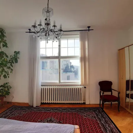Homestay In Prague-big+comfy *