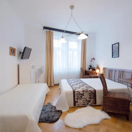 Apartment Modern Skolska 20 Prague