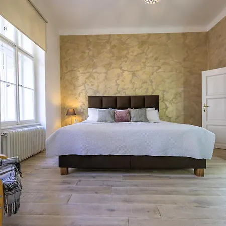 Апартаменты Wishlist Residences - Karlin Free Parking *