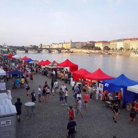 Homestay In Prague-big+comfy *