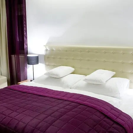 The Icon & Lounge Prag