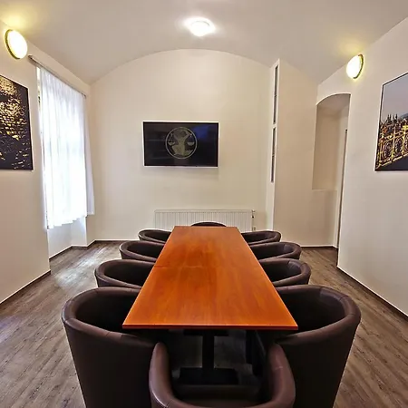 Zlatá Váha 3*