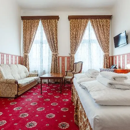 Klarinn Castle 4* Praga